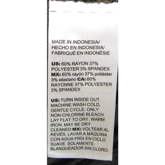 Chico's Zenergy Sleeveless Striped Top Gray Black Size XL 3 Stretch Travel Knit - Picture 5 of 7